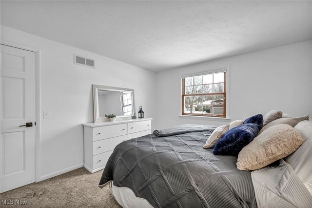 5116 Creekside Boulevard, Brunswick, OH 44212