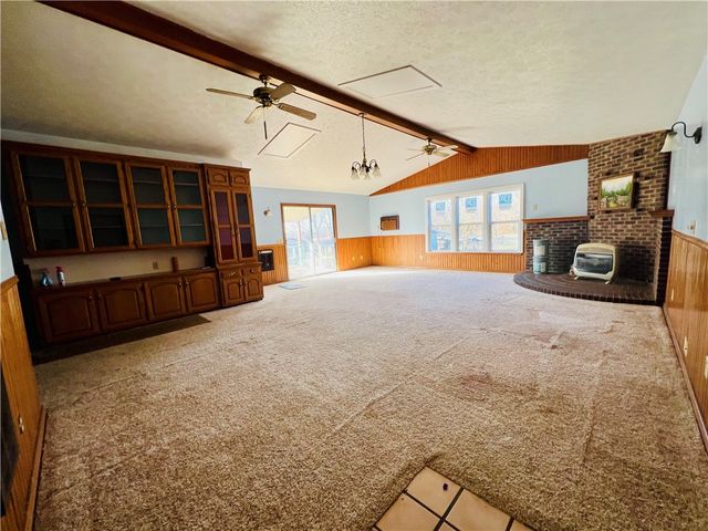 1206 Spruce Avenue, Berryville, AR 72616