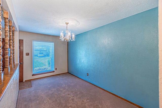 2211 Clover Park Drive, Arlington, TX 76013