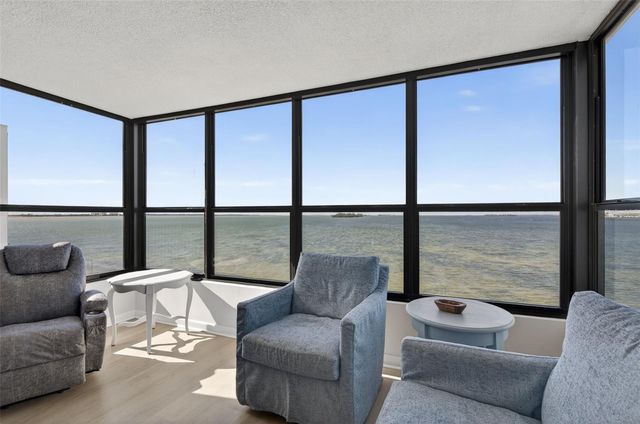 300 WOODETTE DRIVE 404B, Dunedin, FL 34698