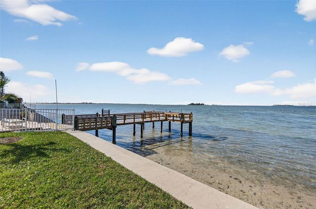 300 WOODETTE DRIVE 404B, Dunedin, FL 34698