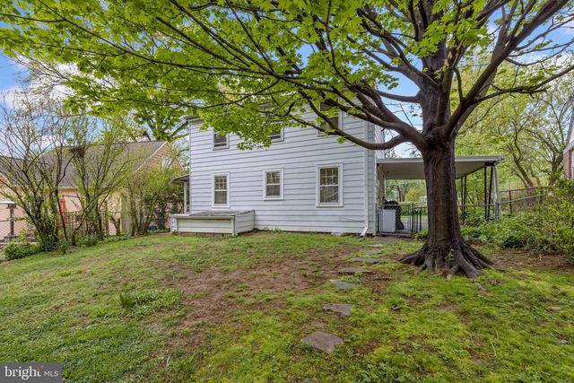 812 WADE AVE, Rockville, MD 20851