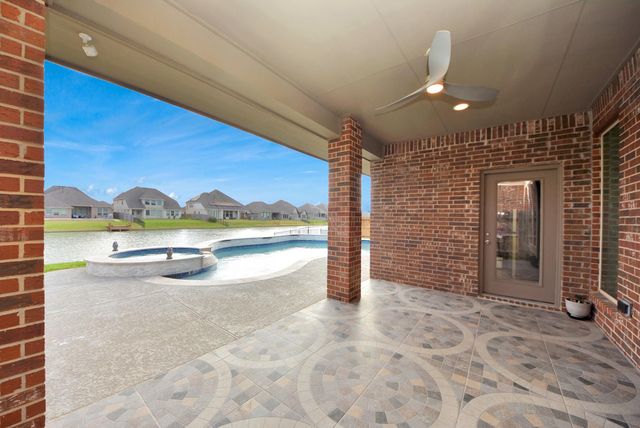 2714 Newport Lake Boulevard, Manvel, TX 77578