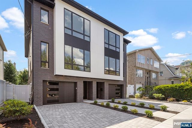 264 Grant Avenue, Cliffside Park, NJ 07010