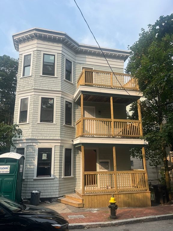 51 Beech Glen 3, Boston, MA 02119