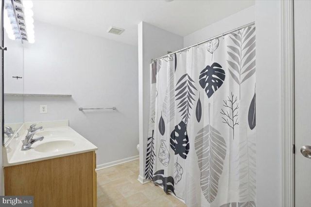1304 BLUE HERON DR, Denton, MD 21629
