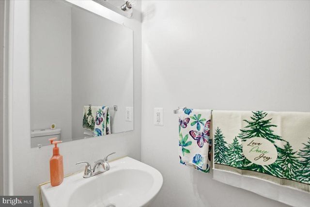 1304 BLUE HERON DR, Denton, MD 21629