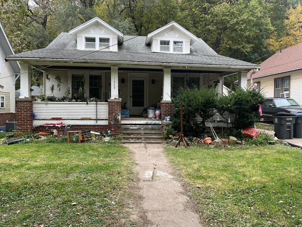 1228 FAIRMOUNT Avenue, Council Bluffs, IA 51503