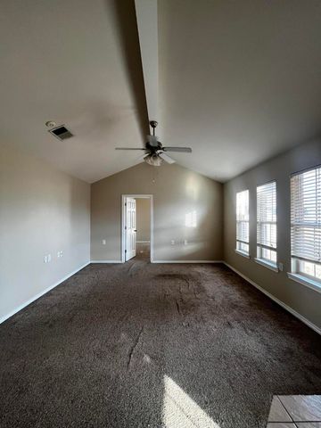 2317 99th Street, Lubbock, TX 79423