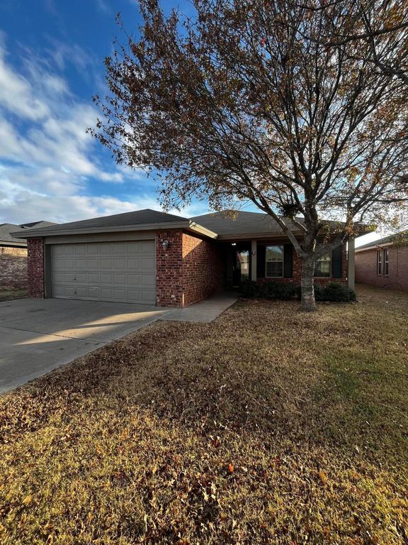 2317 99th Street, Lubbock, TX 79423