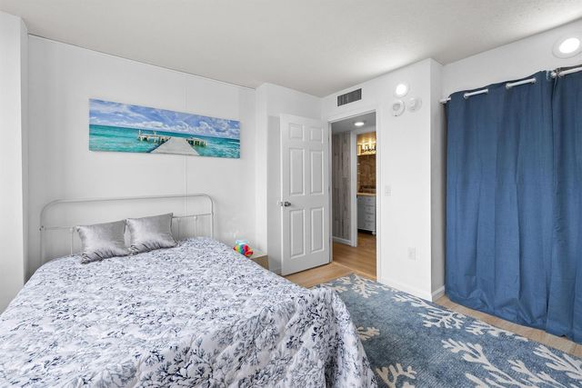 5600 N Flagler Drive 407, West Palm Beach, FL 33407