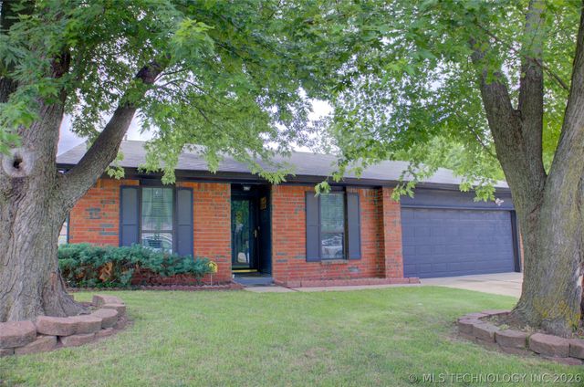 12360 E 13th Place, Tulsa, OK 74128