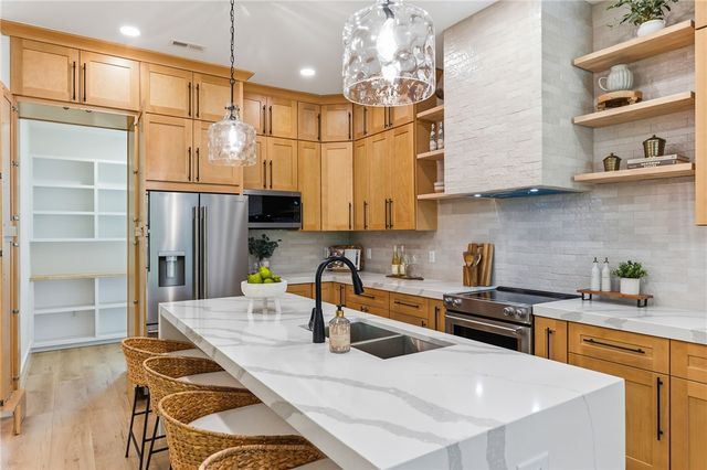 119 Beacon Ridge Circle, Salem, SC 29676