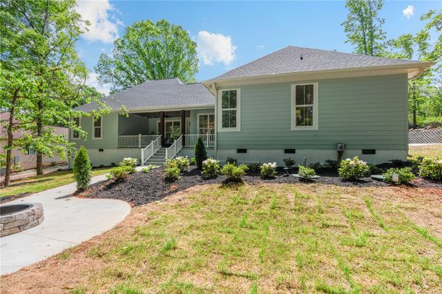 119 Beacon Ridge Circle, Salem, SC 29676