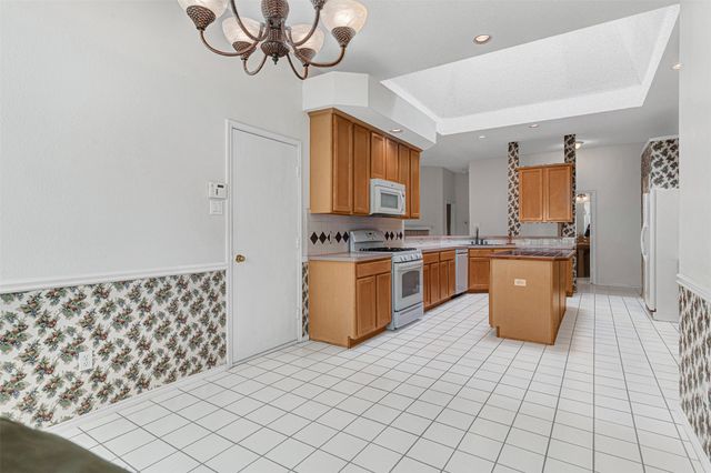 1303 Hillcrest Drive, Allen, TX 75002