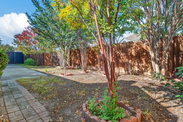 1303 Hillcrest Drive, Allen, TX 75002