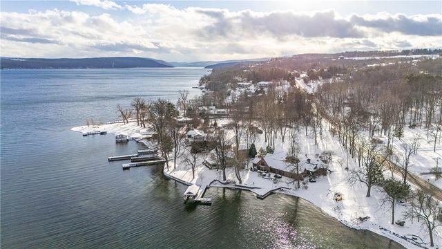 4331 Tichenor Point Drive, Canandaigua Town, NY 14424