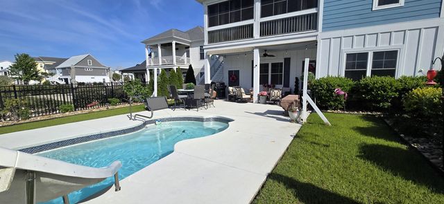 522 Harbour View Dr., Myrtle Beach, SC 29579