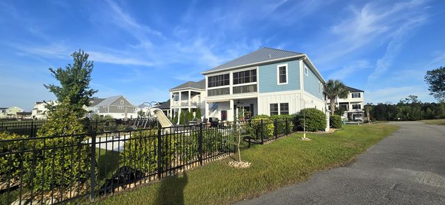 522 Harbour View Dr., Myrtle Beach, SC 29579