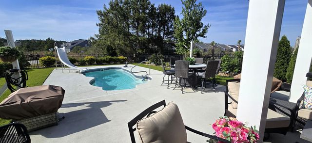 522 Harbour View Dr., Myrtle Beach, SC 29579