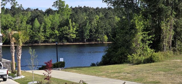 522 Harbour View Dr., Myrtle Beach, SC 29579