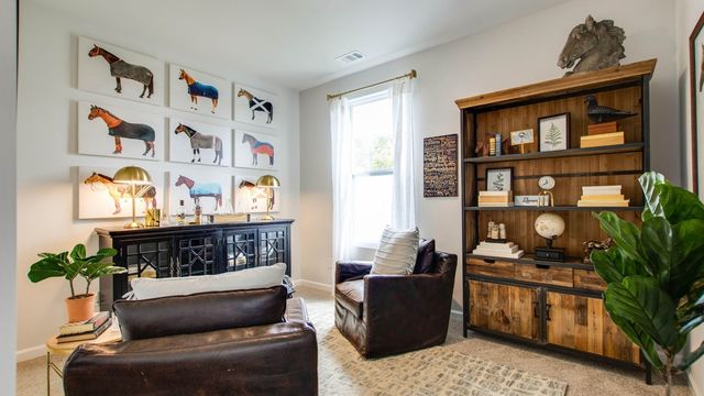 1110 Canyon Dr, Portland, TN 37148