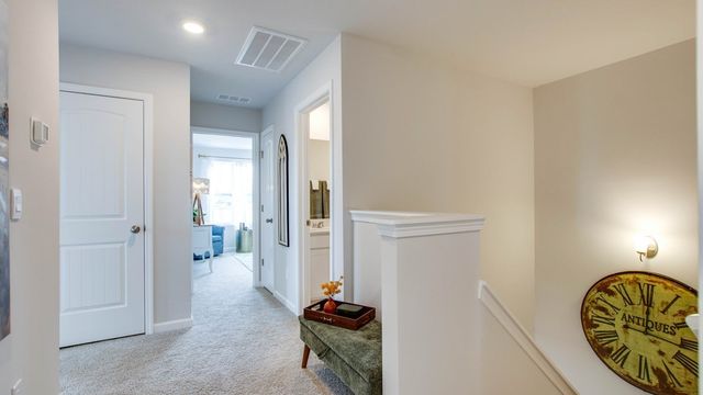 1110 Canyon Dr, Portland, TN 37148