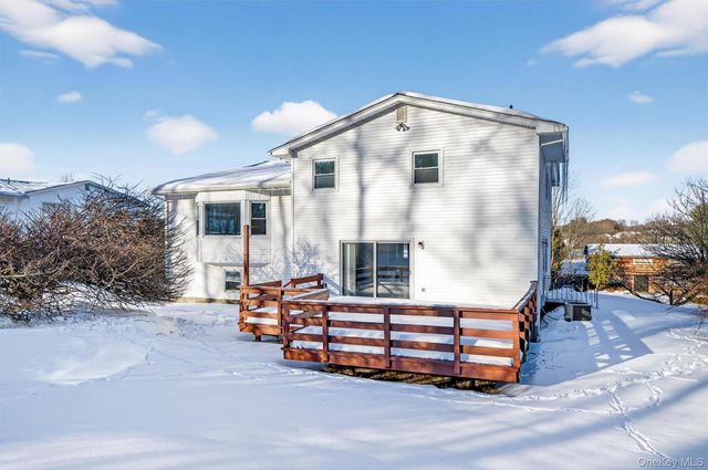 32 Amy Todt Drive, Monroe, NY 10950