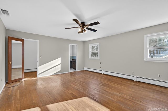 32 Amy Todt Drive, Monroe, NY 10950