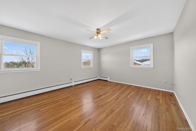 32 Amy Todt Drive, Monroe, NY 10950