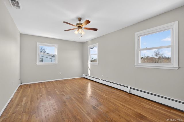 32 Amy Todt Drive, Monroe, NY 10950