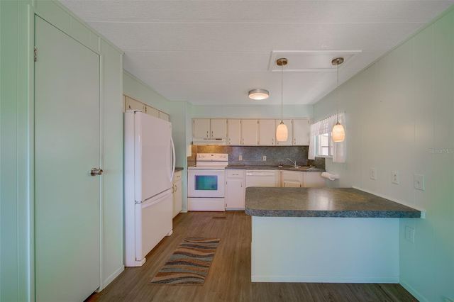 12501 ULMERTON ROAD 128, Largo, FL 33774