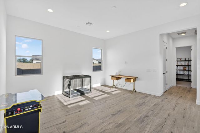 4687 N 181ST Drive, Goodyear, AZ 85395