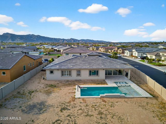 4687 N 181ST Drive, Goodyear, AZ 85395