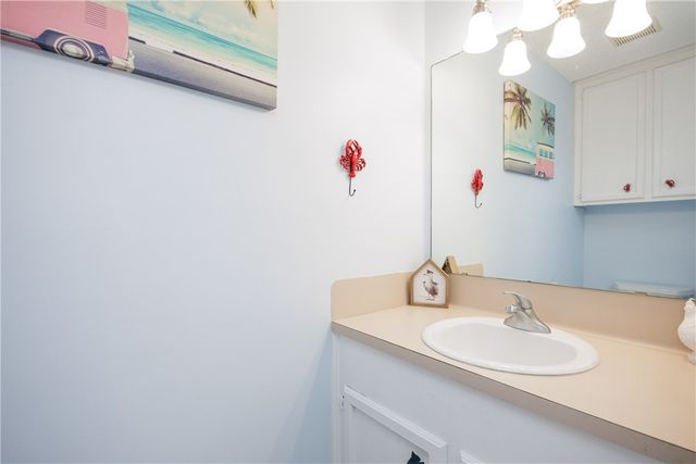 3002 Quail Springs E-5, Corpus Christi, TX 78414