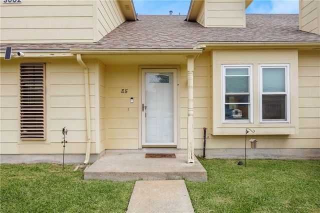 3002 Quail Springs E-5, Corpus Christi, TX 78414