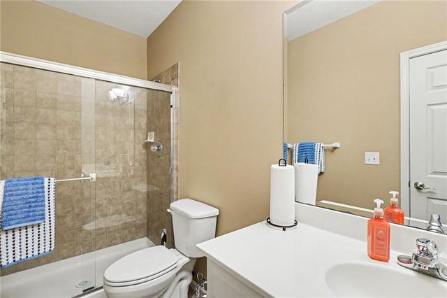 10900 Delavan Court, Kansas City, KS 66109