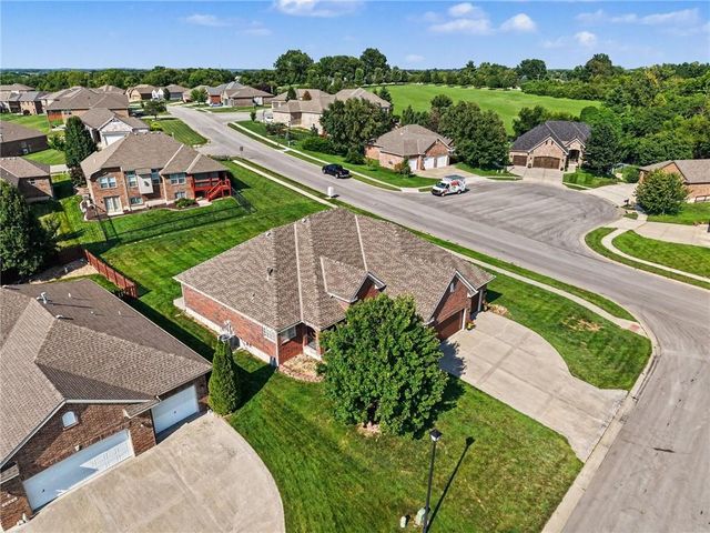 10900 Delavan Court, Kansas City, KS 66109