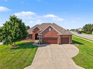 10900 Delavan Court, Kansas City, KS 66109