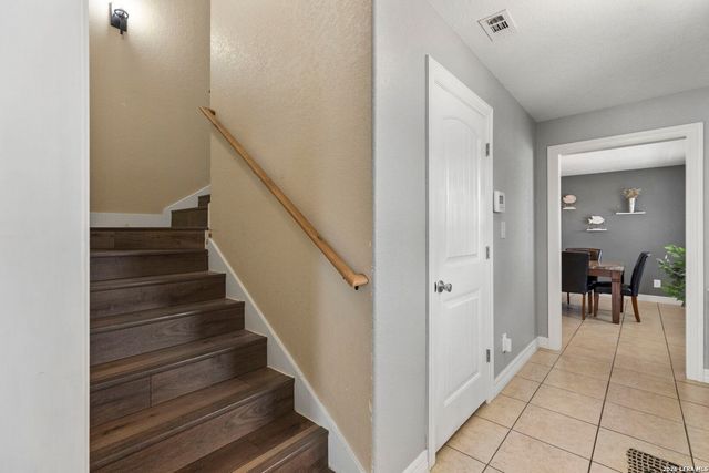 1535 Bonnyview Dr, Canyon Lake, TX 78133