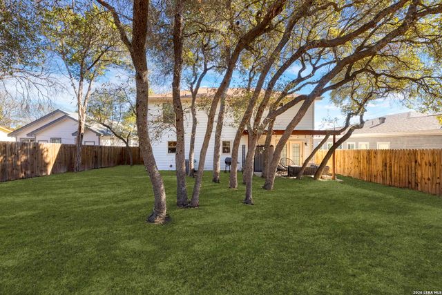 1535 Bonnyview Dr, Canyon Lake, TX 78133