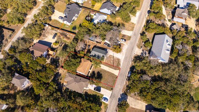 1535 Bonnyview Dr, Canyon Lake, TX 78133