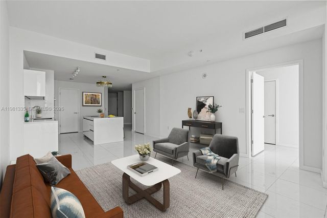 851 NE 1st Ave 2200, Miami, FL 33132