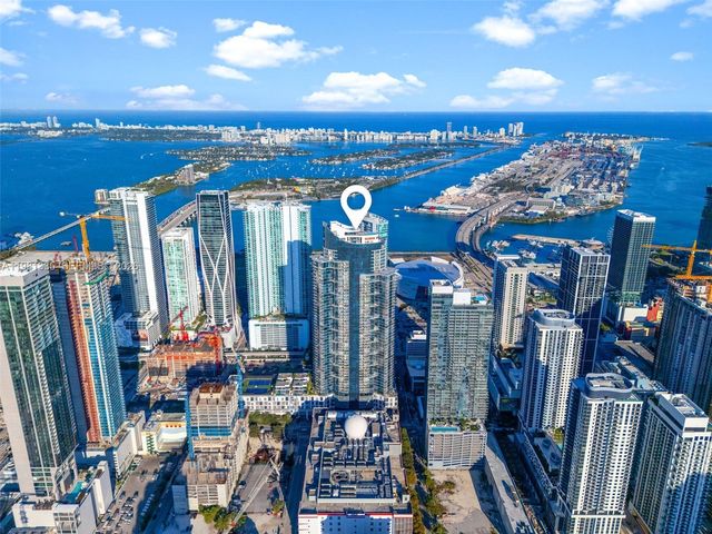 851 NE 1st Ave 2200, Miami, FL 33132