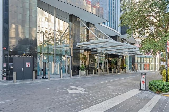 851 NE 1st Ave 2200, Miami, FL 33132