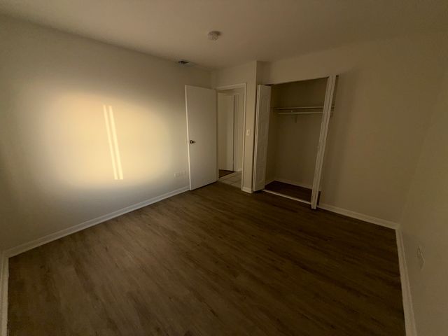 2310 N Harlem Avenue 401, Elmwood Park, IL 60707