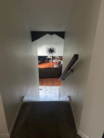 3315 Shady Lane Drive, Gladstone, MO 64119