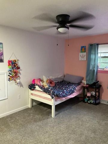 3315 Shady Lane Drive, Gladstone, MO 64119