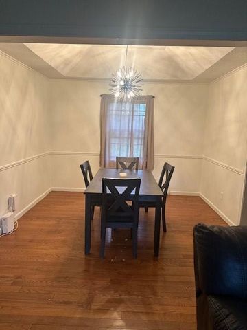 3315 Shady Lane Drive, Gladstone, MO 64119