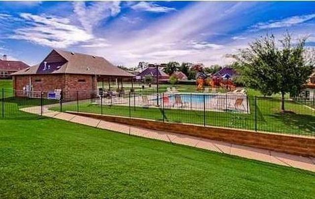 3 Acorn Circle, Bentonville, AR 72712